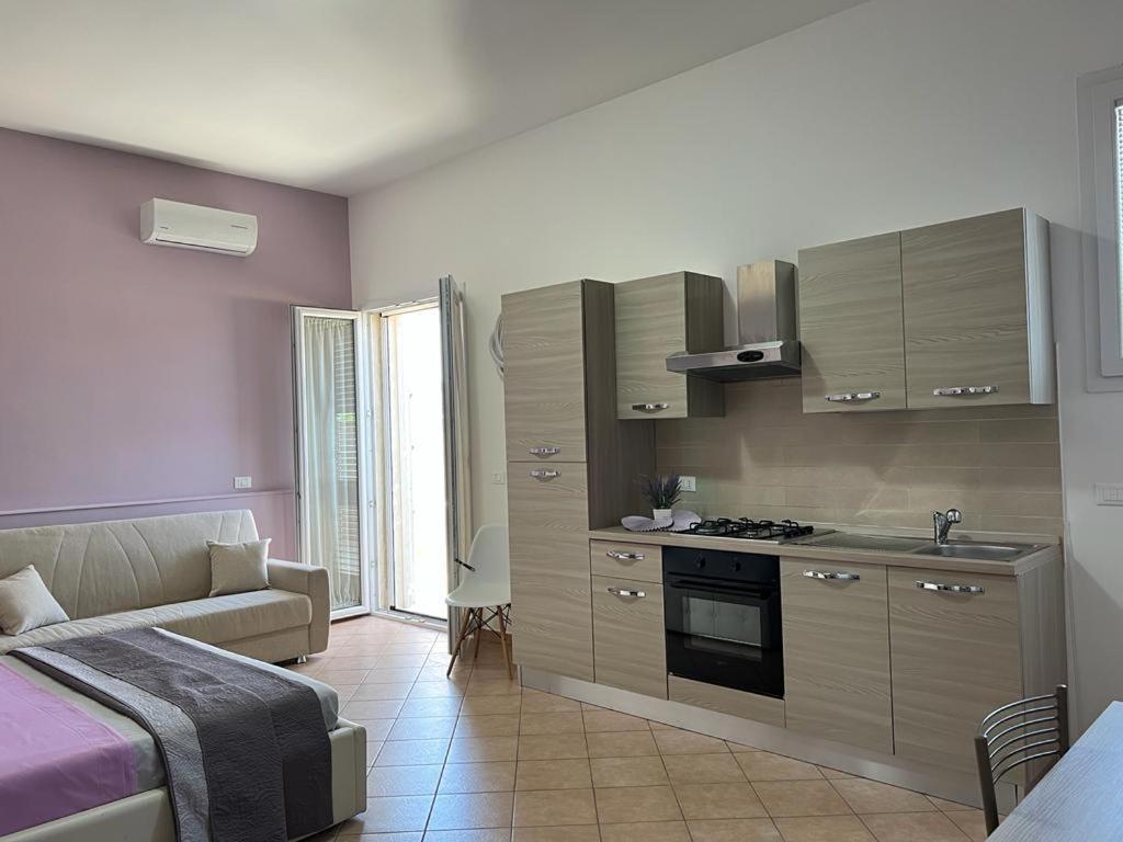 Monolocali White Angel Apartments Порто Чезарео Екстериор снимка