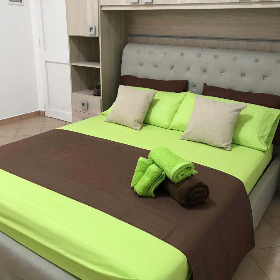 Monolocali White Angel Apartments Порто Чезарео Екстериор снимка